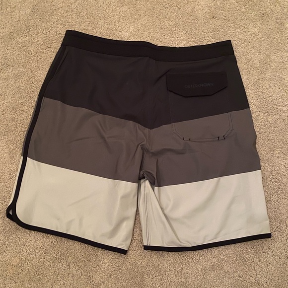 Outerknown Tasty Scallop Boardshorts, NEW, Men’s 32 - Picture 3 of 3